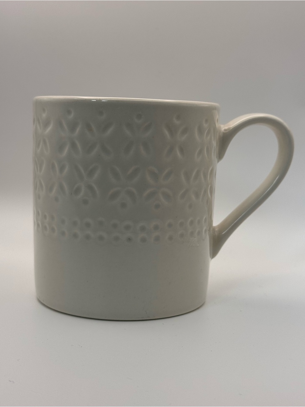Lenox x Kate Spade Willow Drive Off White Coffee Mug.